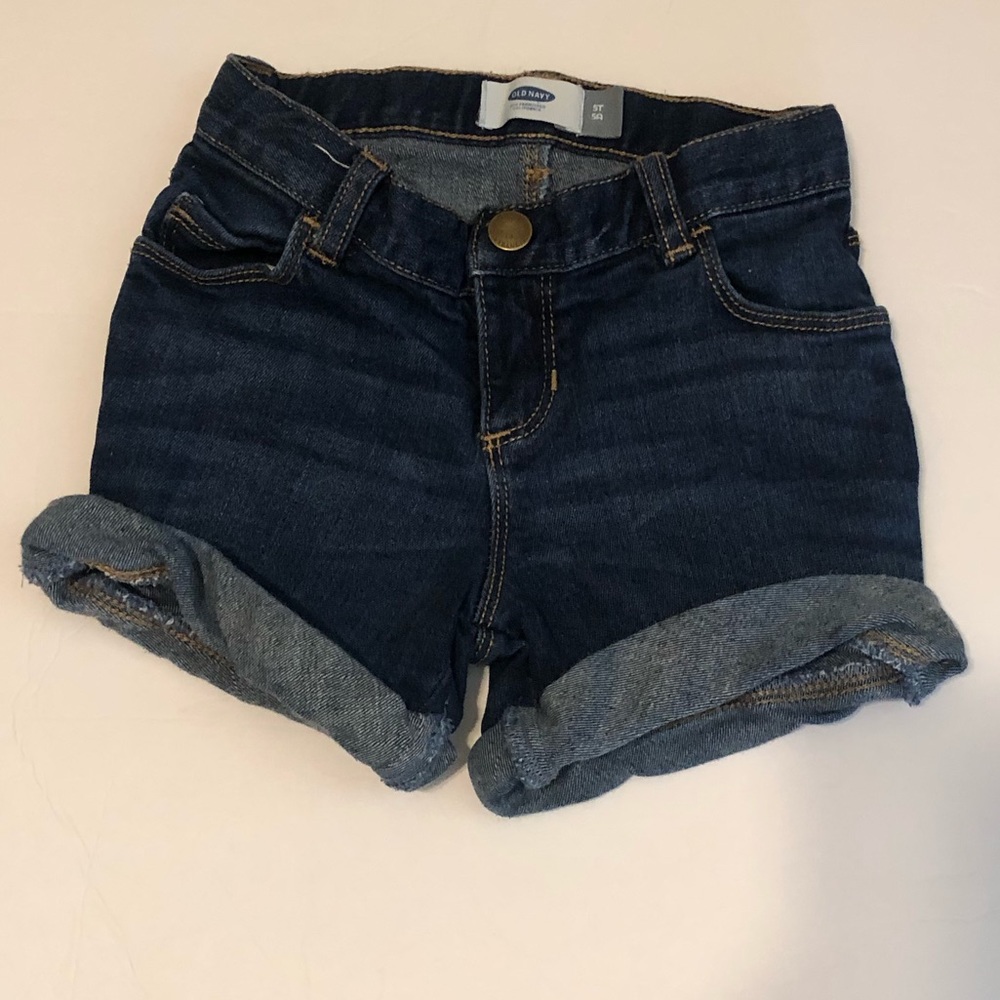 Old navy blue jeans size 5t used